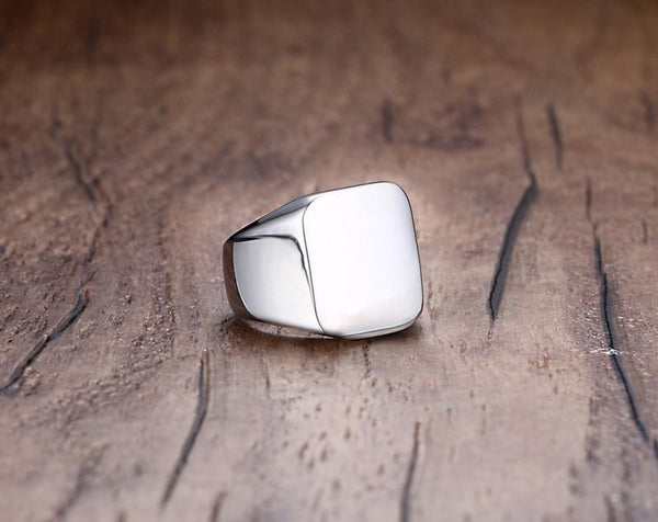 Rizzo Gold Ring
