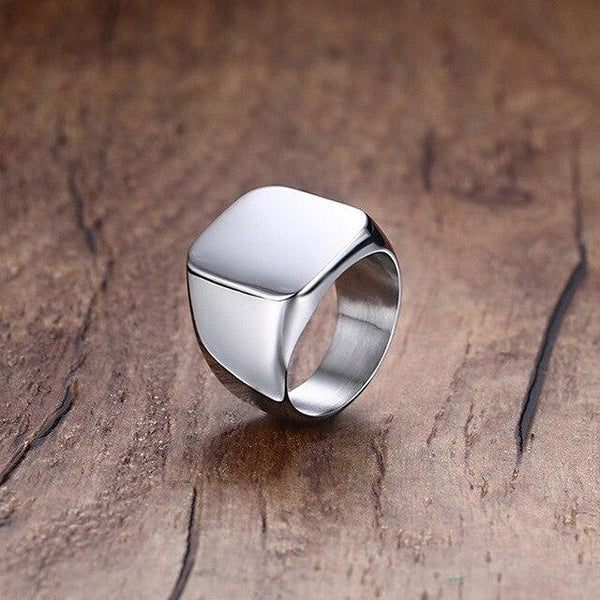 Rizzo Gold Ring