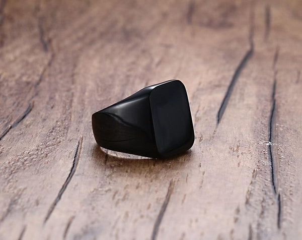 Rizzo Gold Ring